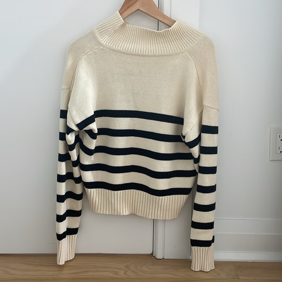 Cute striped sweater - Picture 3 of 7